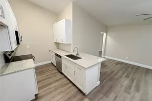 1425 SW 51st Ln, Cape Coral, FL 33914 - Photo 9