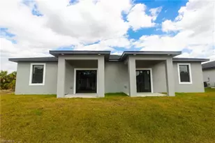 1266 Milwaukee Blvd, Lehigh Acres, FL 33974 - Photo 17