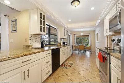 4220 Glasgow Ct, North Fort Myers, FL 33903 - Photo 7