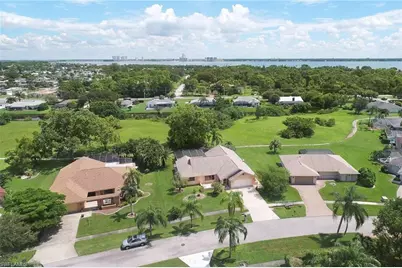 4220 Glasgow Ct, North Fort Myers, FL 33903 - Photo 19