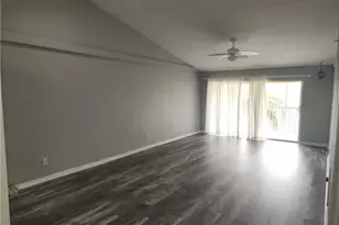 9660 Victoria Ln, Naples, FL 34109 - Photo 5
