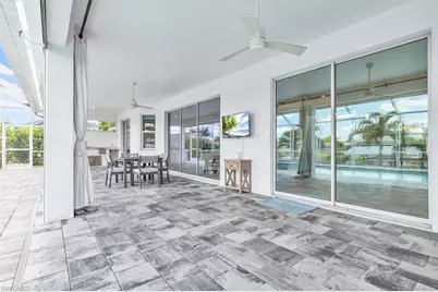 2918 SE 10th Pl, Cape Coral, FL 33904 - Photo 31