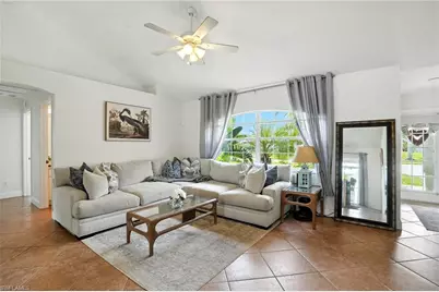 1125 SW 44th Ter, Cape Coral, FL 33914 - Photo 5