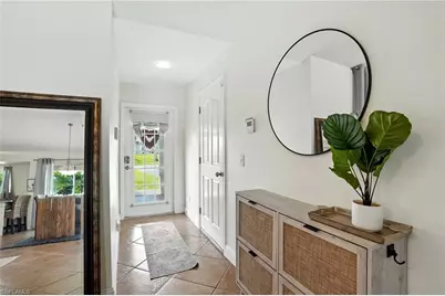 1125 SW 44th Ter, Cape Coral, FL 33914 - Photo 3