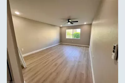 4102 SE 19th Pl #12, Cape Coral, FL 33904 - Photo 9