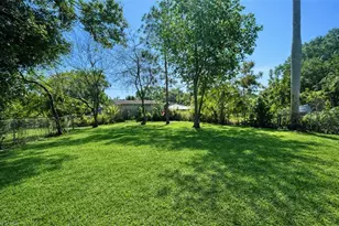 569 Nuna Ave, Fort Myers, FL 33905 - Photo 11
