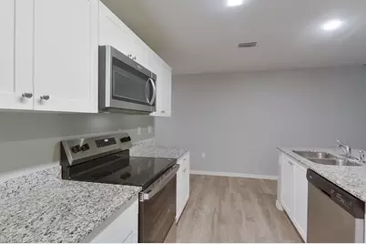 9113 Aegean Cir, Lehigh Acres, FL 33936 - Photo 5