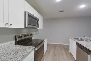 9113 Aegean Cir, Lehigh Acres, FL 33936 - Photo 5