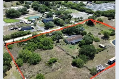 630 N Coral St, Clewiston, FL 33440 - Photo 3