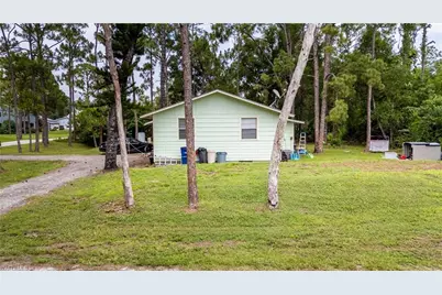 2184 Lakeville Dr, North Fort Myers, FL 33917 - Photo 17