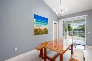825 SE 5th Pl, Cape Coral, FL 33990 - Photo 5