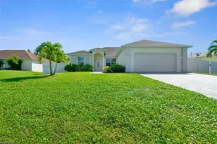 825 SE 5th Pl, Cape Coral, FL 33990 - Photo 19