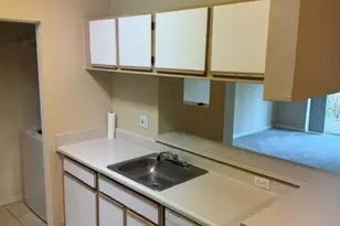 6321 Aragon Way, Fort Myers, FL 33966 - Photo 5