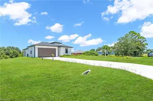 433 Rayford St, Lehigh Acres, FL 33974 - Photo 39