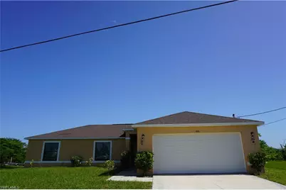 601 NE 11th Ter, Cape Coral, FL 33909 - Photo 1