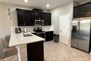 4092 Wilmont Place, Fort Myers, FL 33916 - Photo 5