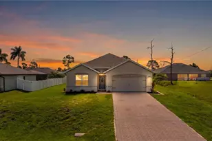 2909 NW 22nd Ave, Cape Coral, FL 33993 - Photo 3