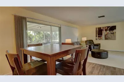5249 Sunnybrook Ct, Cape Coral, FL 33904 - Photo 11