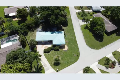 5249 Sunnybrook Ct, Cape Coral, FL 33904 - Photo 39