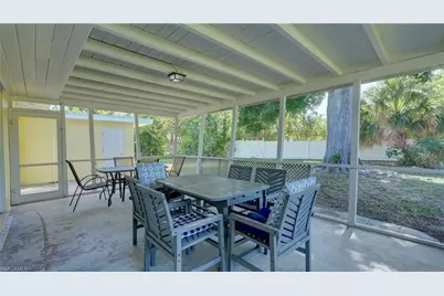 5249 Sunnybrook Ct, Cape Coral, FL 33904 - Photo 27