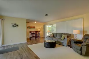 5249 Sunnybrook Ct, Cape Coral, FL 33904 - Photo 7