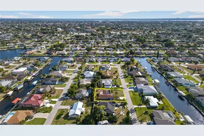 113 SE 41st St, Cape Coral, FL 33904 - Photo 27