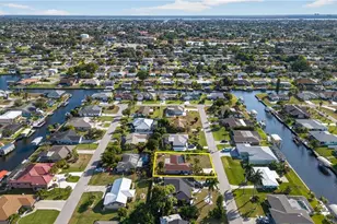 113 SE 41st St, Cape Coral, FL 33904 - Photo 27