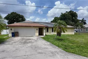311 Oklahoma Ave, Fort Myers, FL 33905 - Photo 1