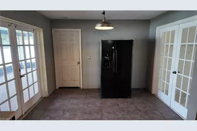 311 Oklahoma Ave, Fort Myers, FL 33905 - Photo 9