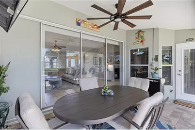 522 SE 4th St, Cape Coral, FL 33990 - Photo 9