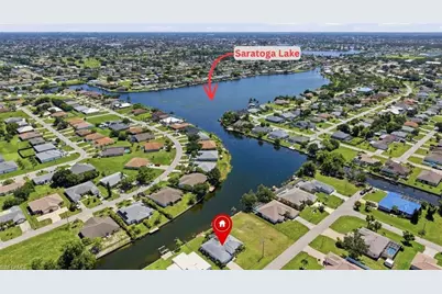 522 SE 4th St, Cape Coral, FL 33990 - Photo 3