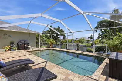 522 SE 4th St, Cape Coral, FL 33990 - Photo 11