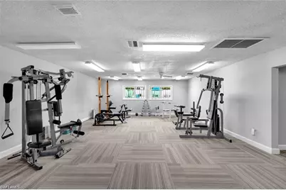 4295 Island Cir #2, Fort Myers, FL 33919 - Photo 39