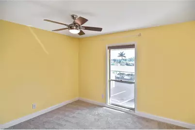 4295 Island Cir #2, Fort Myers, FL 33919 - Photo 11