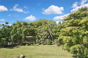 4295 Island Cir, Fort Myers, FL 33919 - Photo 17