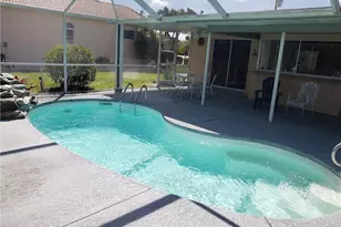 1305 SE 21st St, Cape Coral, FL 33990 - Photo 15
