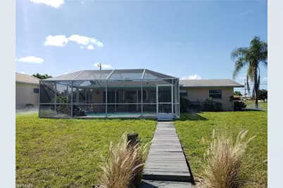 1305 SE 21st St, Cape Coral, FL 33990 - Photo 9