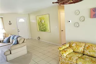 1305 SE 21st St, Cape Coral, FL 33990 - Photo 3