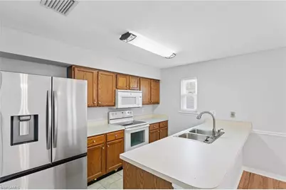 4116 SW 6th Ave, Cape Coral, FL 33914 - Photo 7