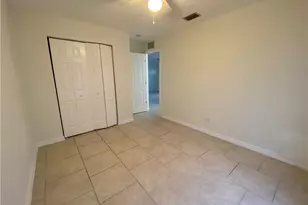 1703 NE 17th St, Cape Coral, FL 33909 - Photo 11