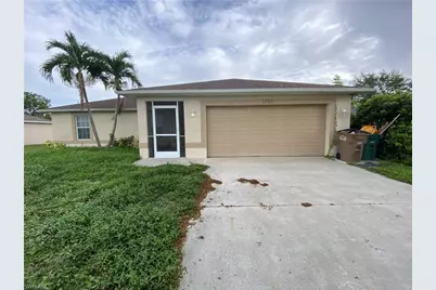 1703 NE 17th St, Cape Coral, FL 33909 - Photo 1