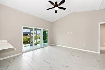1718 NE 13th Pl, Cape Coral, FL 33909 - Photo 13