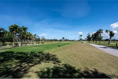 5560 Westwind Ln, Fort Myers, FL 33919 - Photo 35