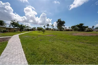 5560 Westwind Ln, Fort Myers, FL 33919 - Photo 31