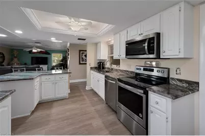 5560 Westwind Ln, Fort Myers, FL 33919 - Photo 13