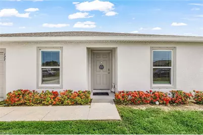 127 NW 10th Ter, Cape Coral, FL 33993 - Photo 5