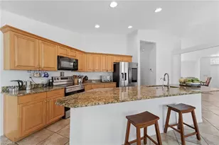 3418 Oasis Blvd, Cape Coral, FL 33914 - Photo 9
