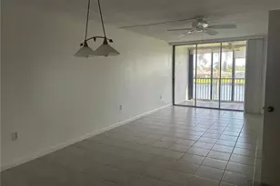 4260 SE 20th Pl, Cape Coral, FL 33904 - Photo 3
