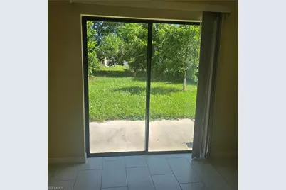 203 SE 13th St, Cape Coral, FL 33990 - Photo 15
