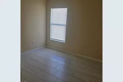 203 SE 13th St, Cape Coral, FL 33990 - Photo 13